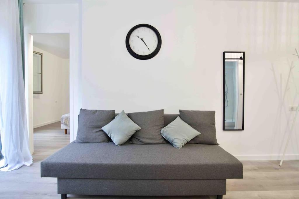Le Dyonisos Et Piscine Apartamento La Seyne-sur-Mer Exterior foto